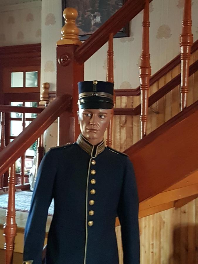 Skogsbrynet B&B, Bredsjoe Nya Herrgard Hallefors  Bagian luar foto